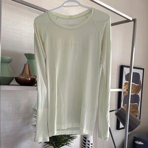 Women's Light yellow lululemon swiftly long sleeve